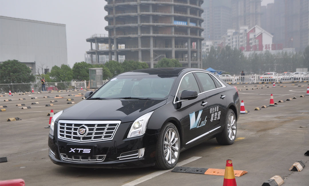 西青南京安吉明杰4S店周年庆活动案例